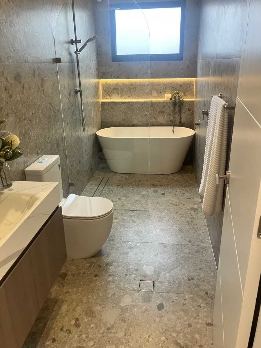 Bathroom LED strip and feature lighting